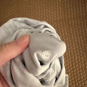 Lululemon limited edition Camo white legging- thicker fabric